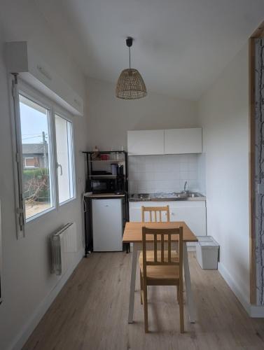 Le Mayet-de-Montagne Apartment | Séjour bien-être