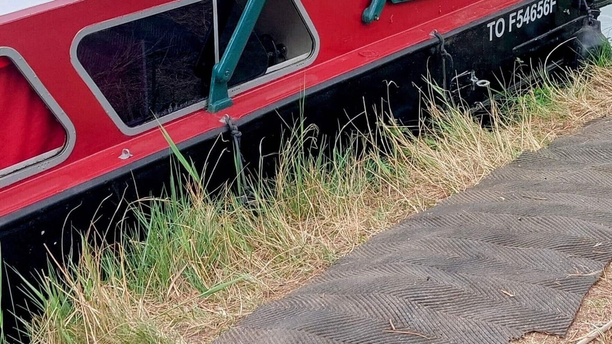 Beziers Boat Rental | Séjour sur un Bateau sur le Canal du Midi