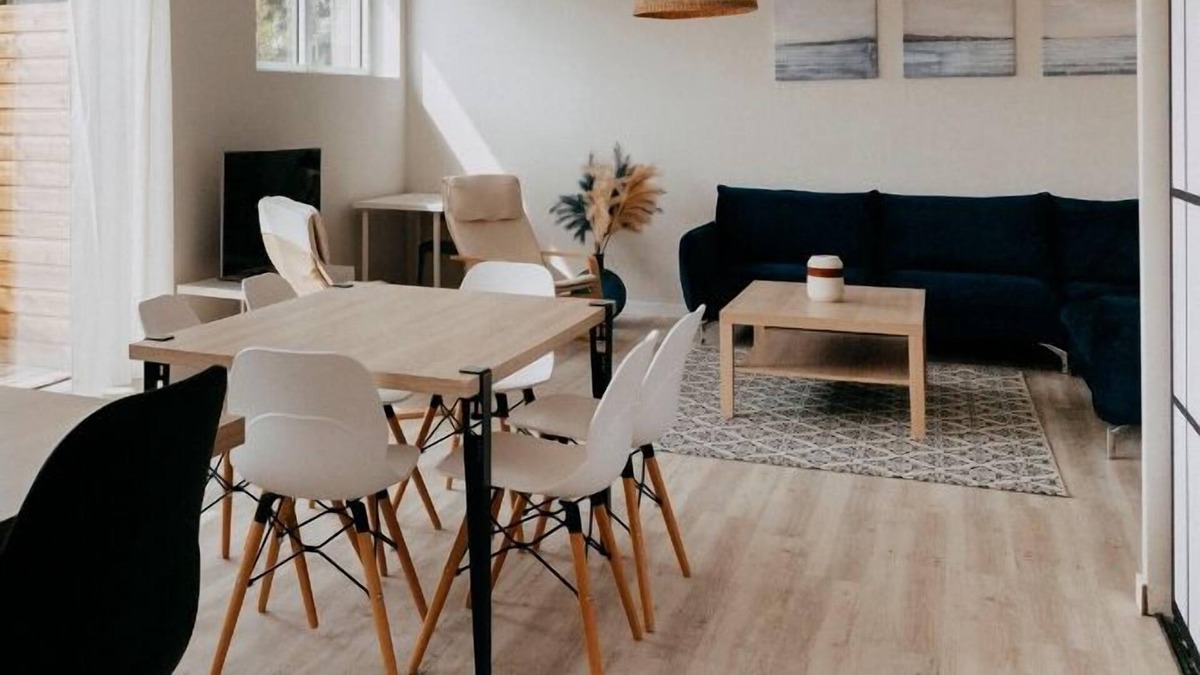 Saint-Galmier House | Séjournez Dans un T4/terrasse Refait à Neuf