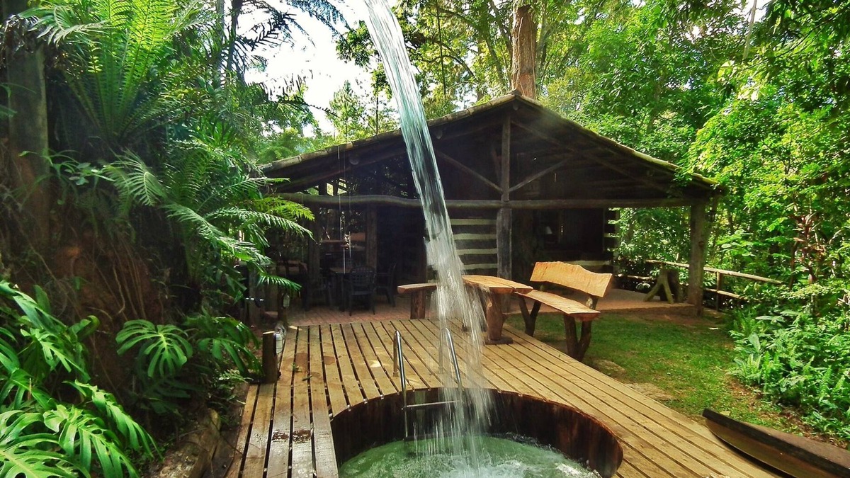 Domingos Martins House | Sítio Urtigão, with four bedrooms, rustic style!