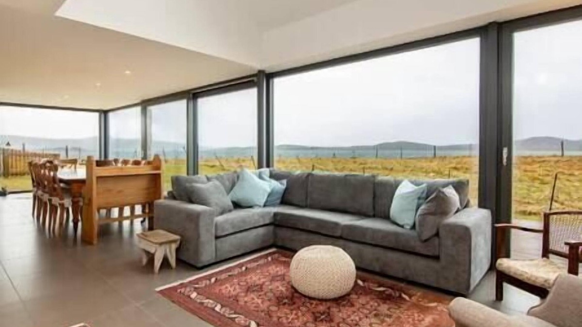 Drumchork House | Sòlas, Luxury coastal retreat