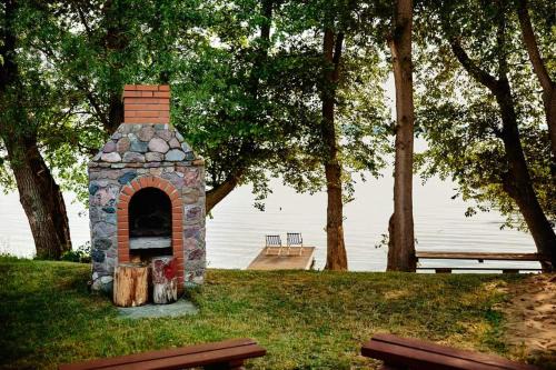 Zlocieniec Cabin | SŁODKA WODA NIEBIESKI Domek