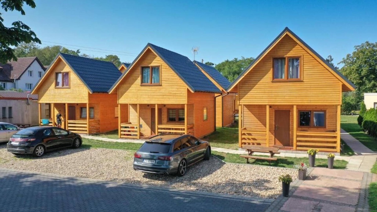 Rewal House | Słoneczne Domki Pustkowo, 1 Minute zum Strand