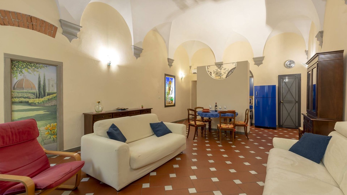 Sant' Ambrogio Apartment | S. Croce Apartment Historic Center Air Conditioning Wi-fi Duomo Florence