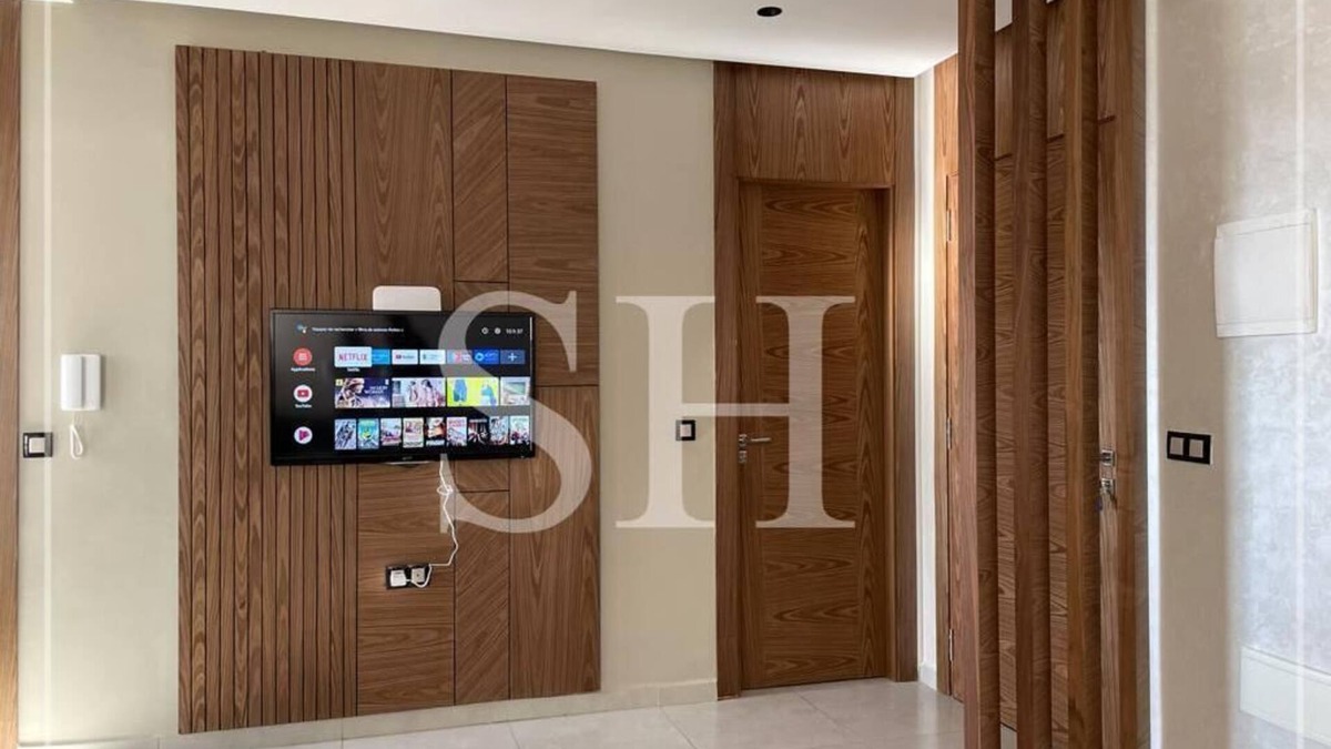 Quartier Des Mimosas Apartment | S House Centre Ville - Sécurisé - Parking Gratuit - Wifi - 4 min TGV