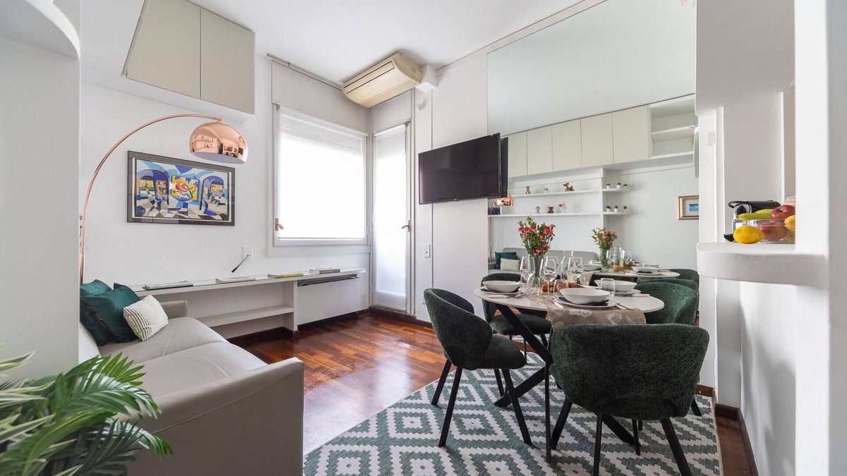 San Marco Apartment | S. Marco - Bright & Central 1BDR with Balcony in Brera