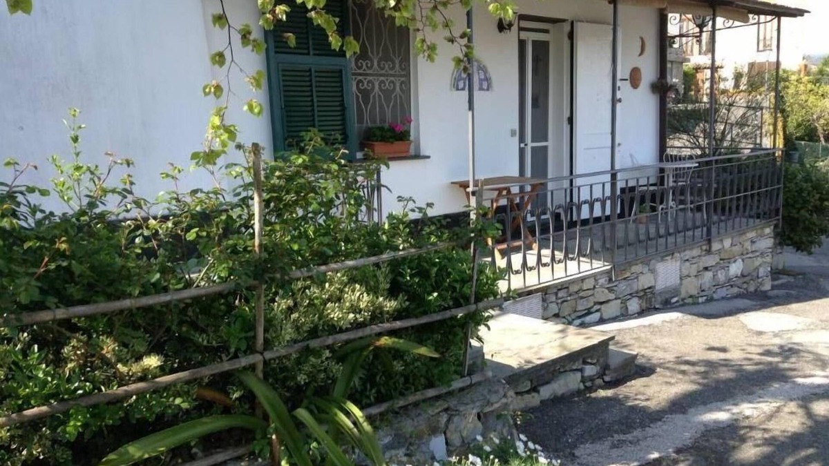 San Lorenzo della Costa Apartment | S. Margherita L, relax OVERVIEW car park, for families, ok for the sea and trekking