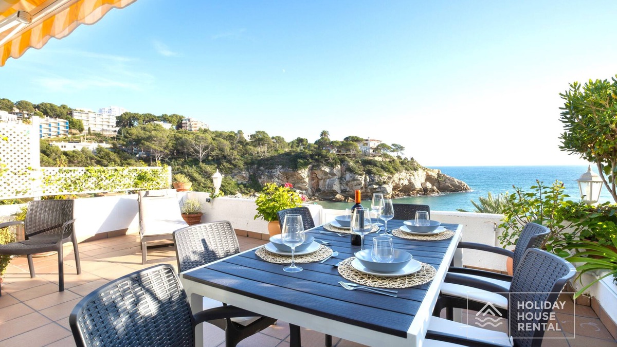 Cap de Salou House | S01 HOUSE IN A CLIFF WITH AWESOME VIEW