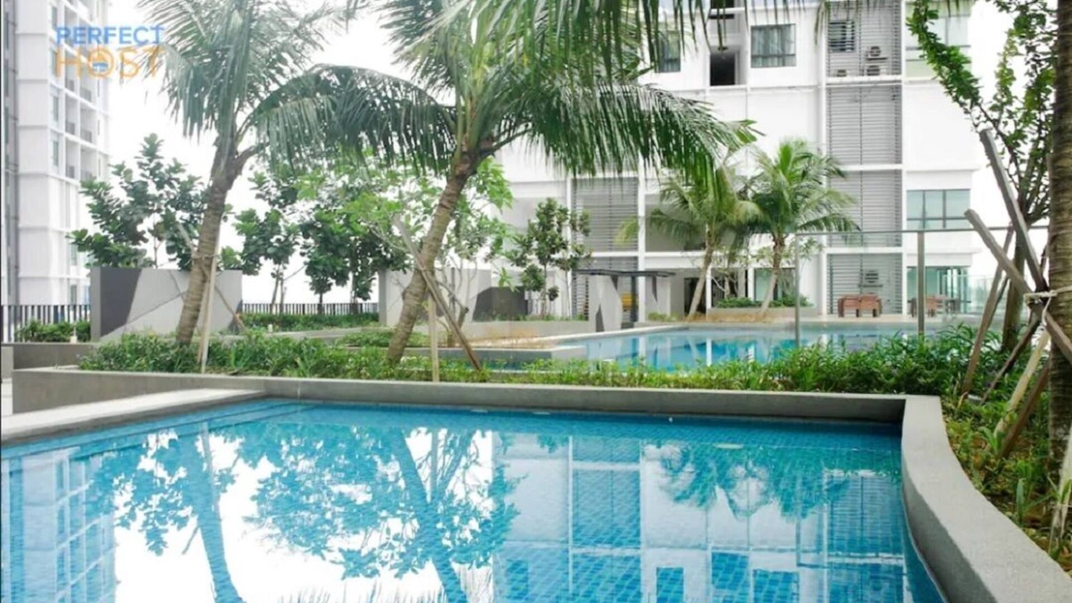 Seksyen 7 Condo | SA #8 Cozy Deluxe suite in I-City