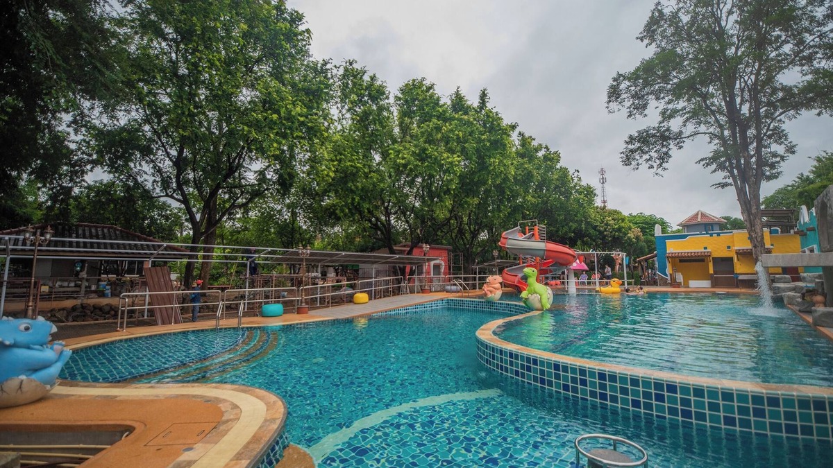 Nong Muang Hotel | Sa-Bai-Buri