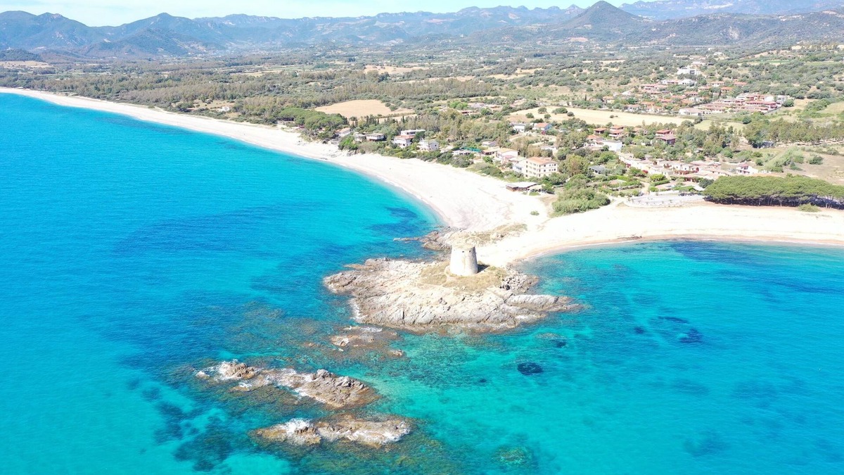 Torre di Bari Villa | Sa Domu De Sa Murta 1A: 200 mtr to Baia Marina! Free Bikes & Kayaks. IUN P2963