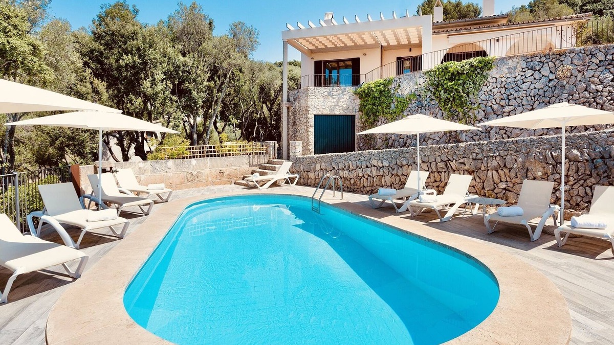 Galilea Villa | Sa Garrigueta Family Holidays (Stunning Views)