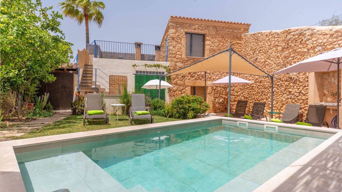 Pina Villa | SA TEULERA DE PINA - Modern village house with beautiful private pool in the center of Mal