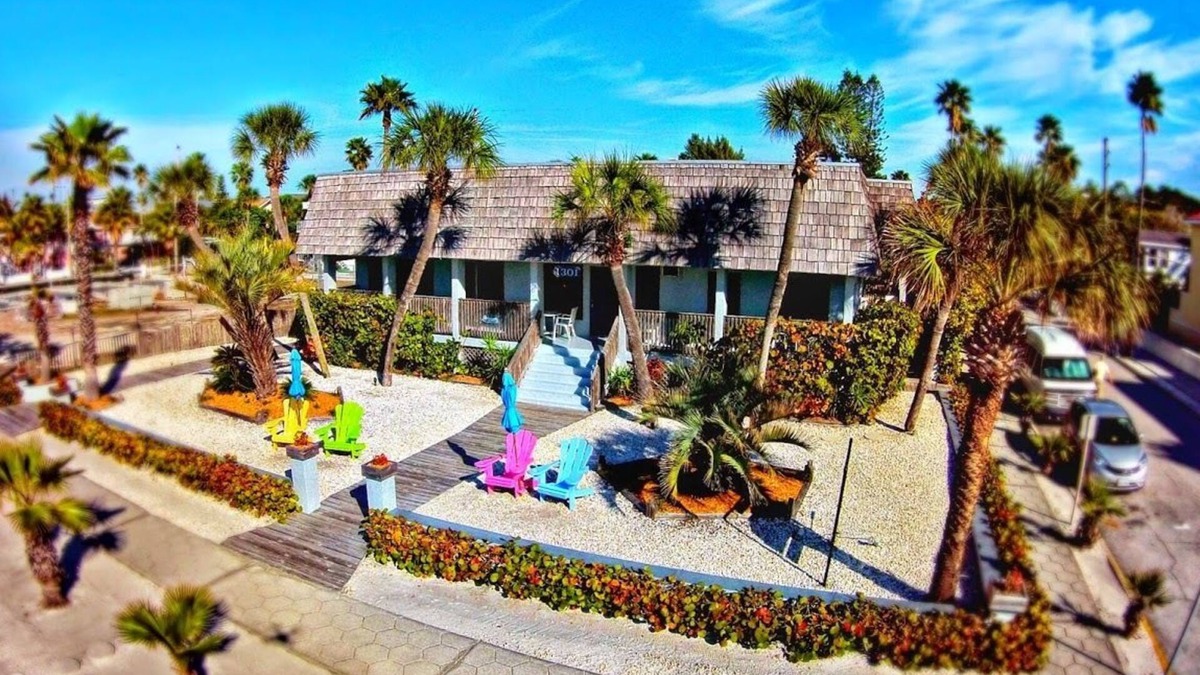 Pass-a-Grille Hotel | Sabal Palms Inn