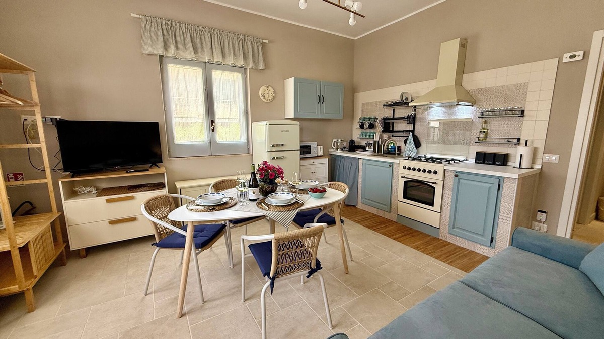 Sampieri House | Sabbia Sole e Sale - Mediterranean Home 5' from Sampieri Beach