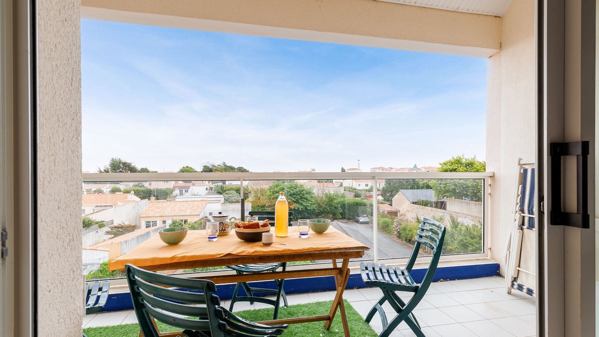 La Chaume Apartment | Sables-d'Olonne - Apartment with Balcony