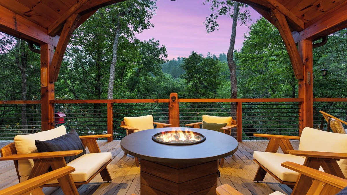 Cherry Log Cabin | Sacred Creek Retreat - On-site Fishing & Hiking | Creekside Firepit | Sauna | Hot Tub | Arcade | Theater Room