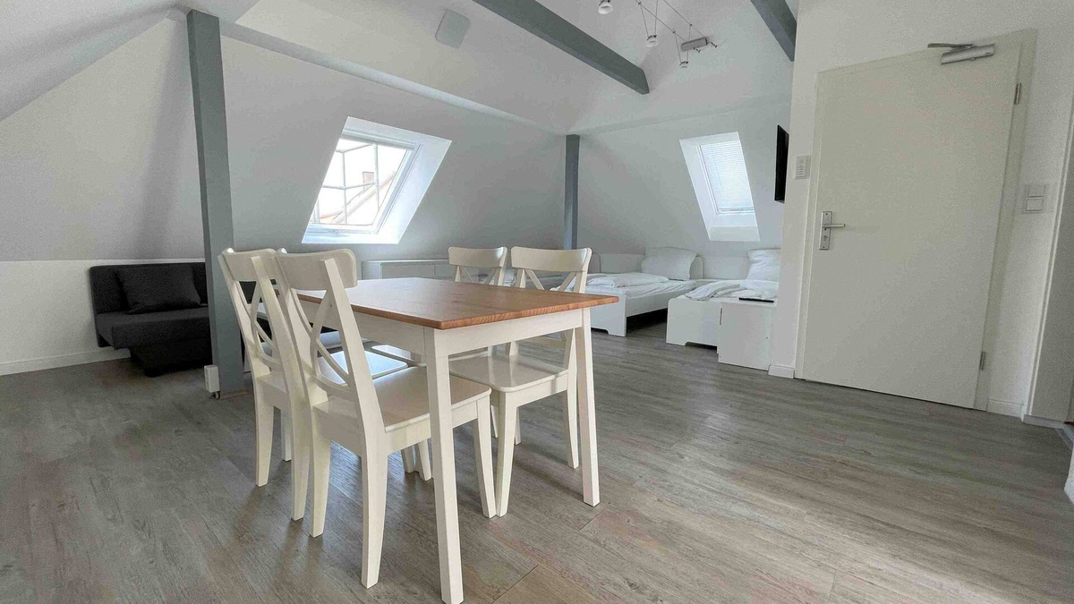 Schwandorf Apartment | (SAD233) Cozy apartment for fitters