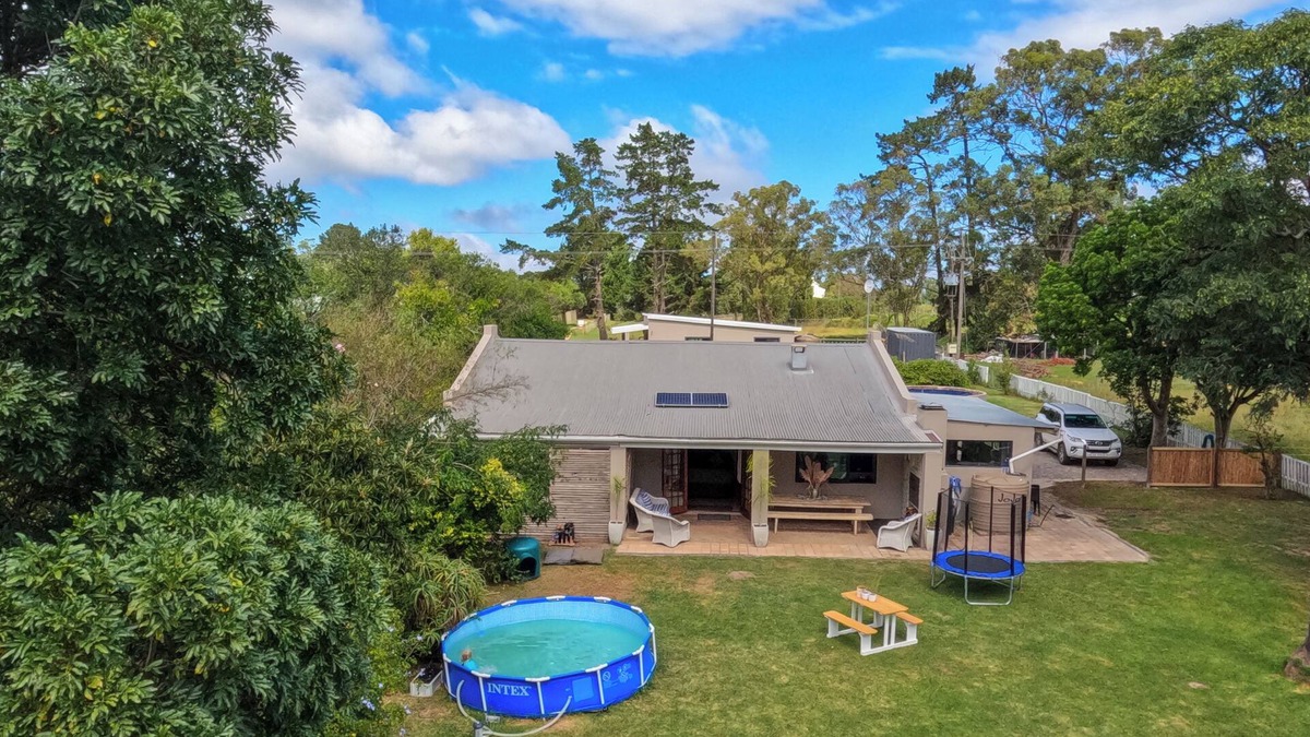 Rheenendal Other | Saddle & Sunset Retreat -Charming Equestrian farmhouse in the countryside.