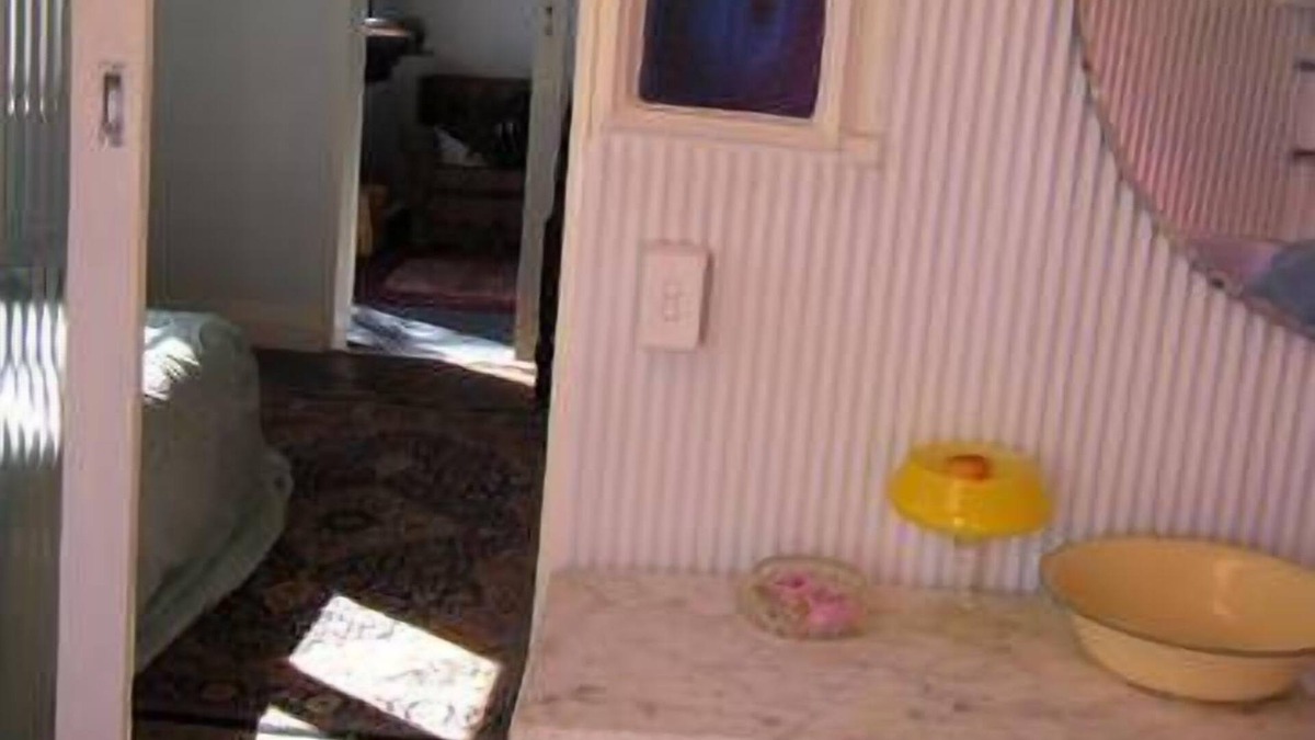 Port Kembla Cottage | Sadies Cottage Port Kembla