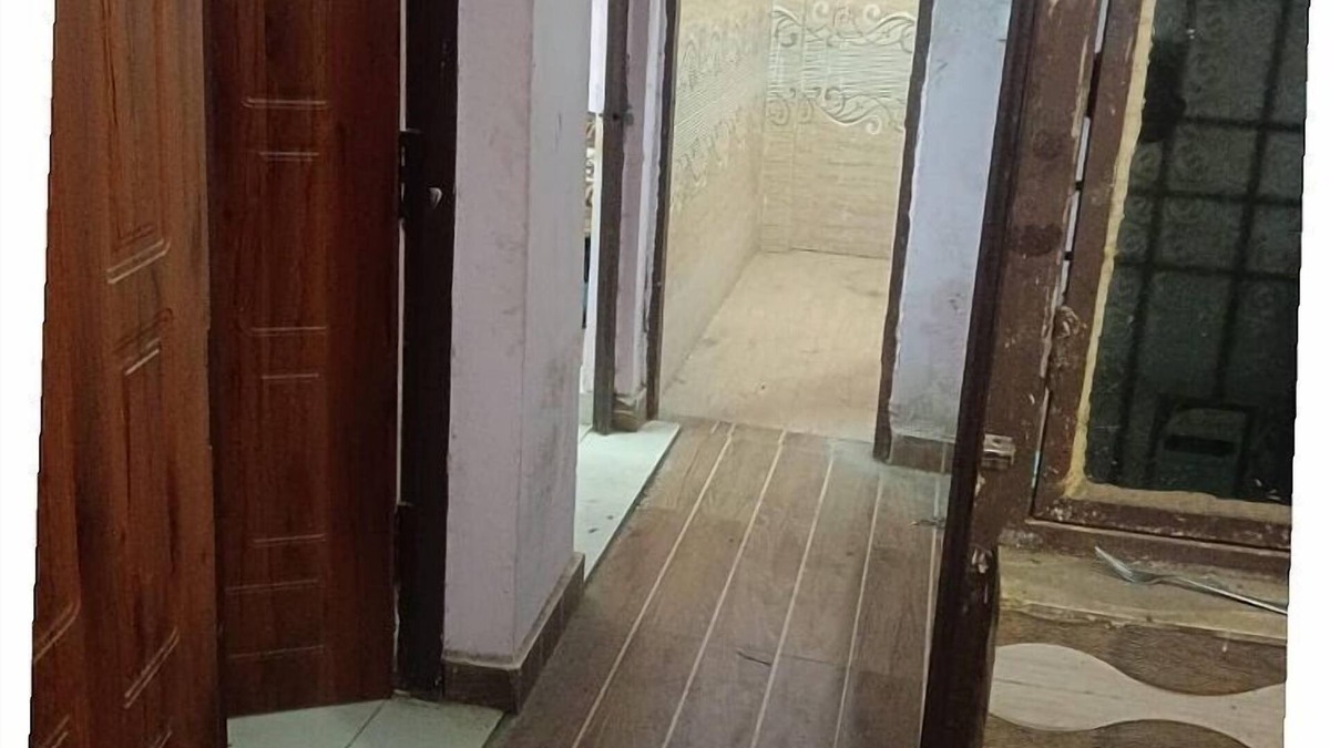 Naini Cabin | Safe rooms within500meter from ganga river ,near to sector 23,24,25- arail Ghat