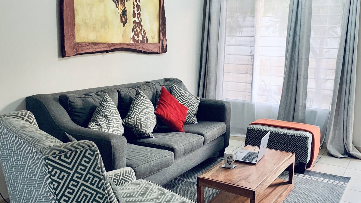 Lusaka Apartment | Safe & secured villas, great location, suitable for business, family or leisure.