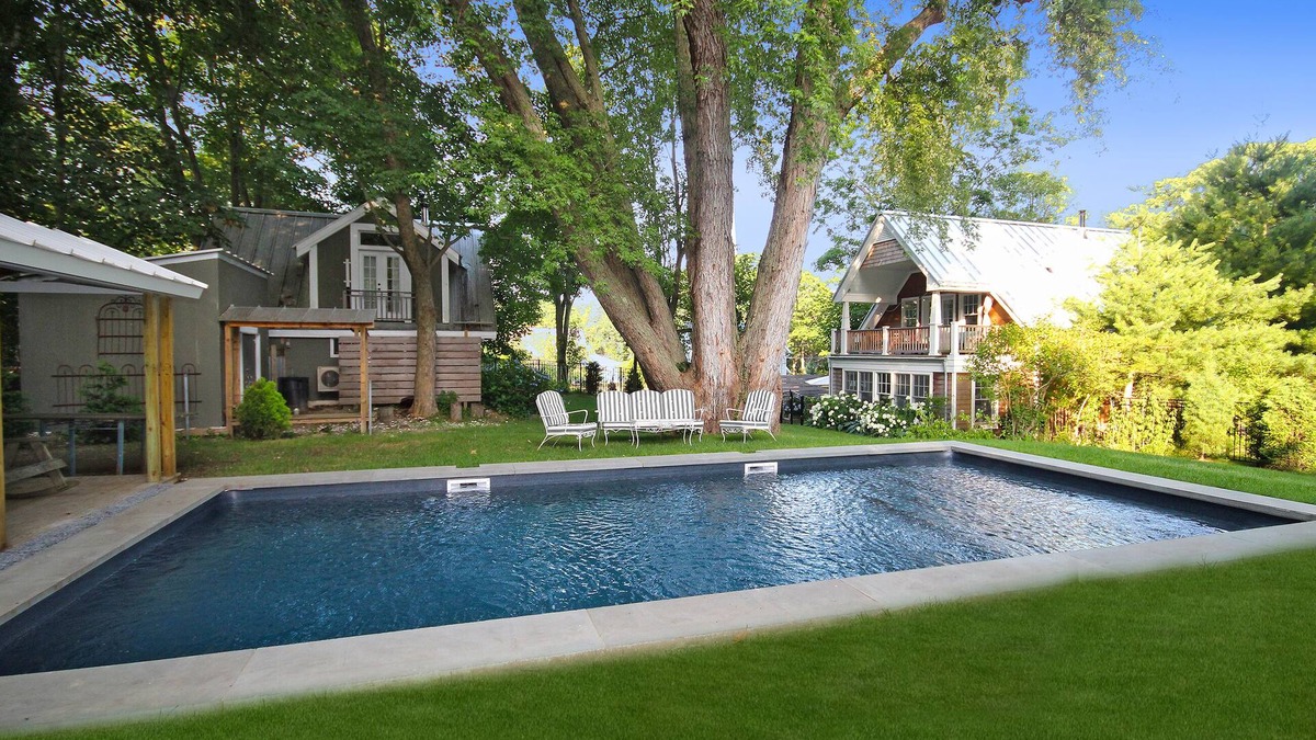 Sag Harbor House | Sag Harbor, Hamptons Summer Compound w/Pool