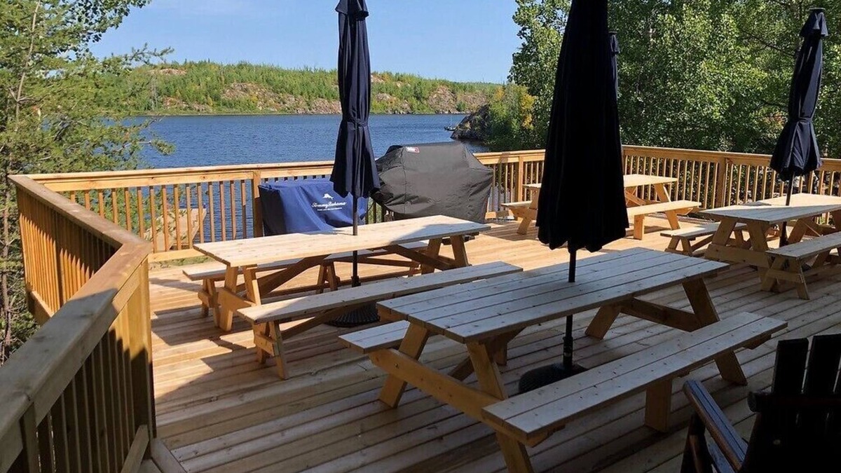 Grand Marais Cabin | Saganaga Lodge Small Room #4
