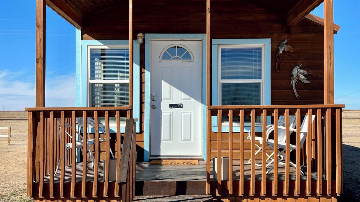 Silverton Cabin | Sage Brush Cabin in Silverton Texas