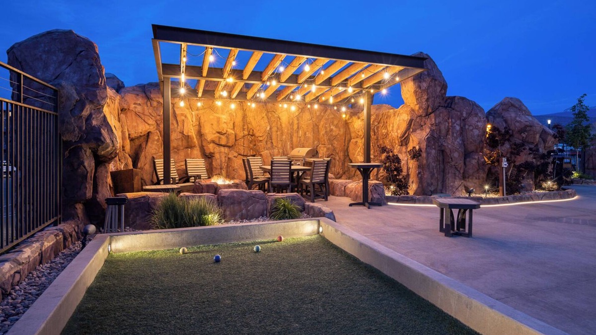 Moab South Valley Condo | Sage Creek Moab Best Pool! Condo *D2*