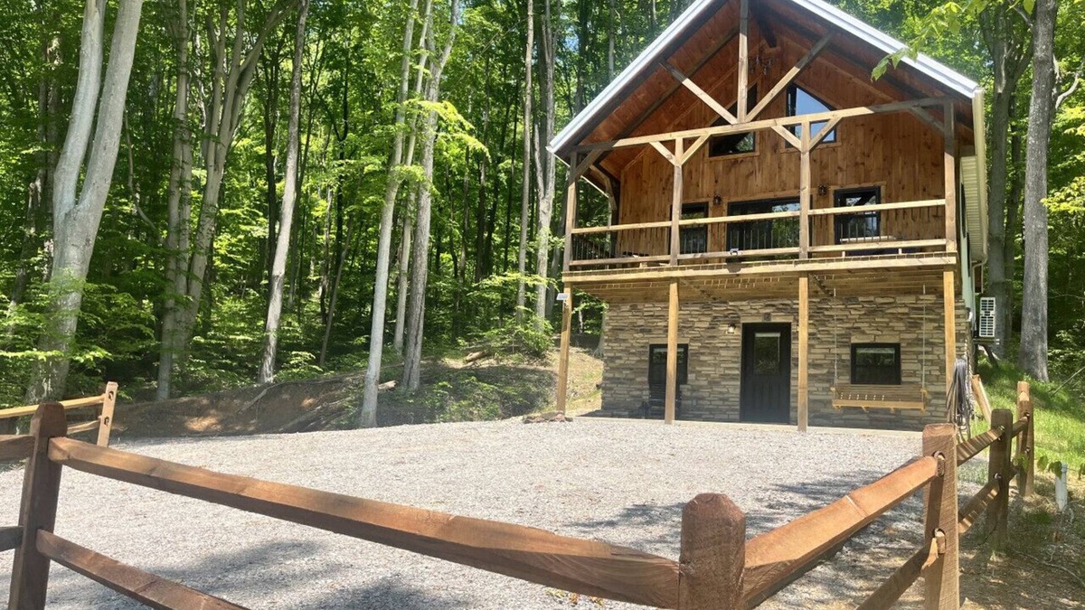 Hallsville Apartment | Sage Hill Escape - Tar Hollow St. Forest/Hocking Hills
