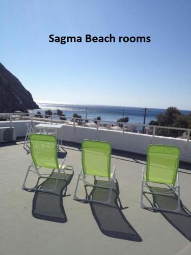 Perissa Bed & Breakfast | Sagma Beach Rooms