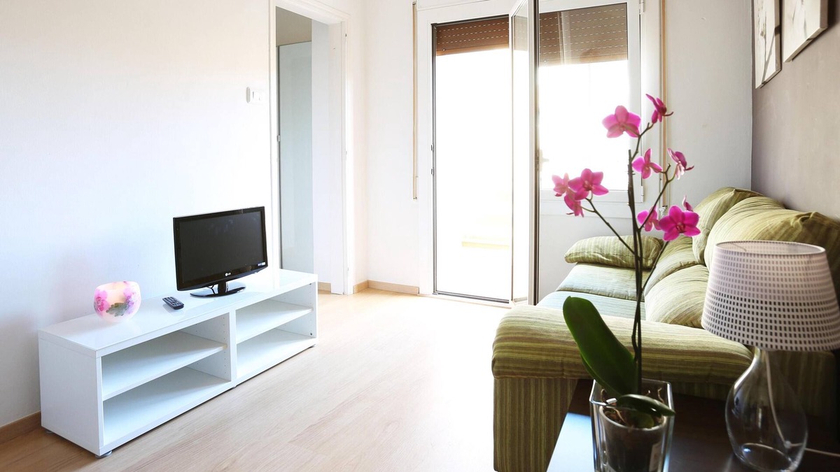el Camp d'en Grassot i Gracia Nova Apartment | Sagrada Familia apartment. Free Wifi, 3 bedrooms, air conditioning