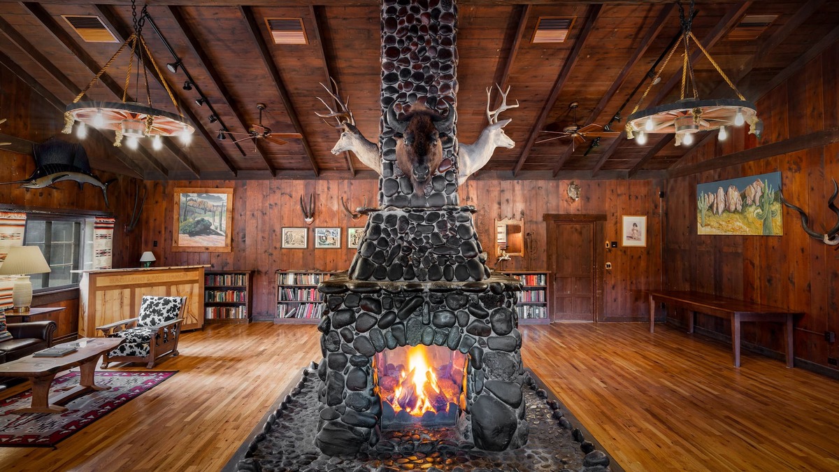 Mesa House | Saguaro Lake Guest Ranch