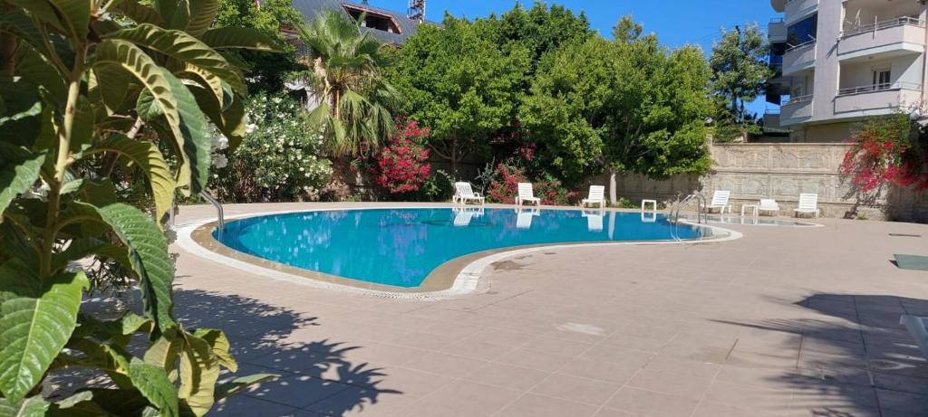 Avsallar Apartment | Sahibinden Havuzlu Esyali 6 Kisilik 3 Odali daire