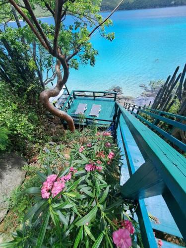 Estate Peterborg Villa | Sailfish Villa Luxury Beachfront Estate Magens Bay