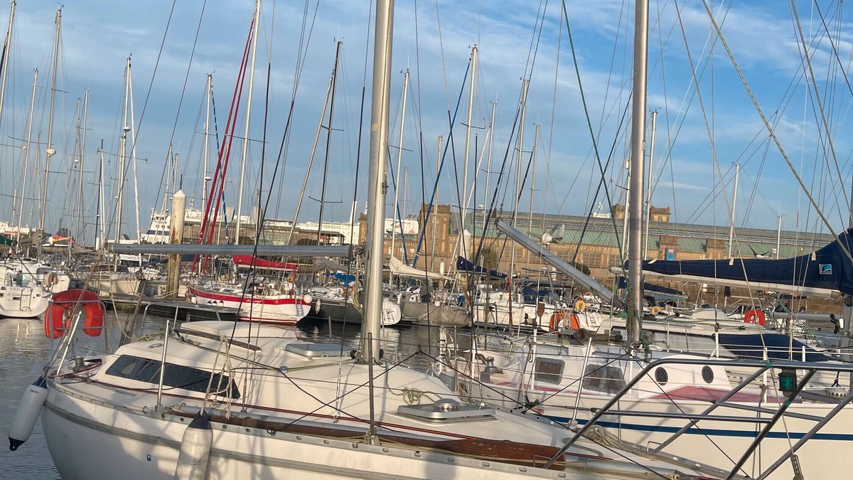 Cherbourg-en-Cotentin Boat Rental | Sailing Boat 'Miraflores' with Sea View, Private Terrace and Wi-Fi