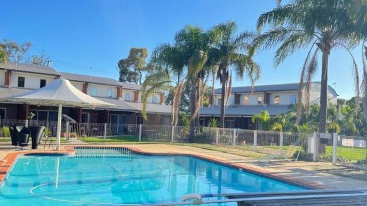 Yarrawonga Apartment | Sailz Villa 4