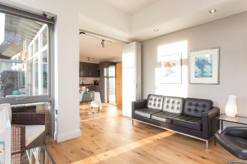 Notting Dale Apartment | Saint Anns