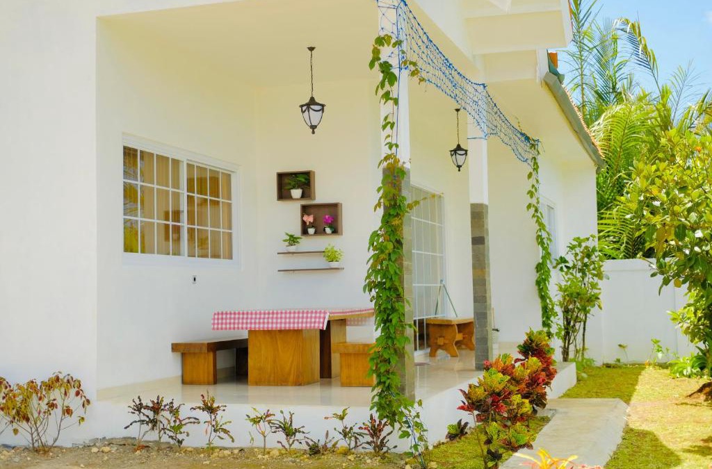 Batu Karas Cabin | Saint Cottage River Side