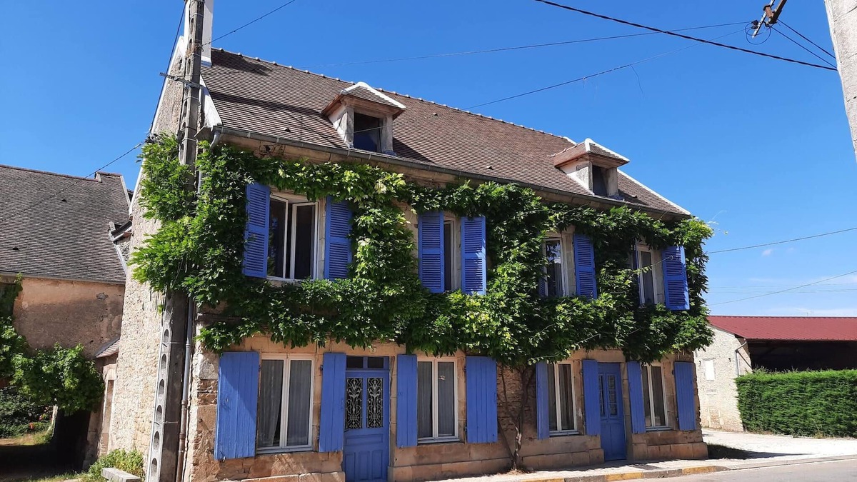 Montillot House | Saint-laurent, Spacious, Pleasant 7kù from Vézelay