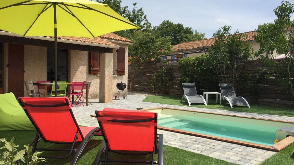 Saint Maime House | Saint Maime: Small villa (50m2) with swimming pool at the foot of the Luberon