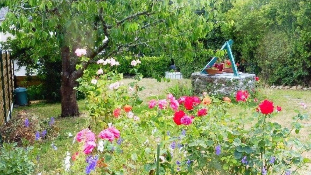 Saint-Marc-sur-Mer House | SAINT MARC SUR MER Small house sleeps 4