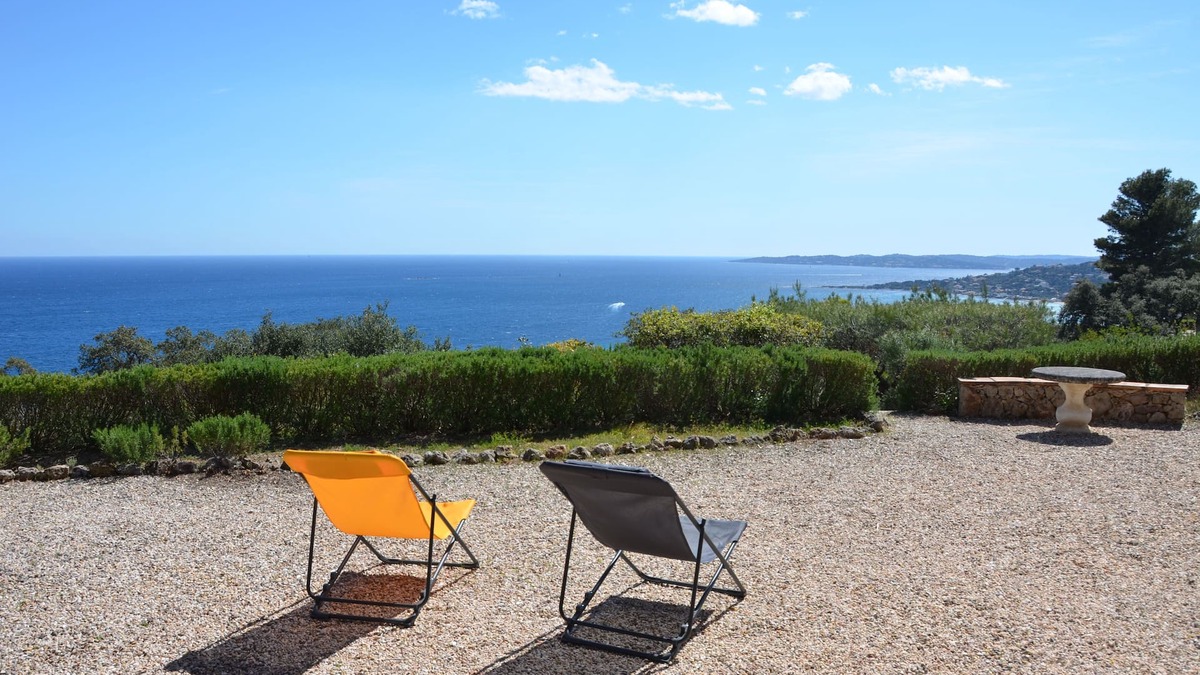 La Nartelle Villa | Sainte Maxime house with magnificent sea view in a quiet, secure estate