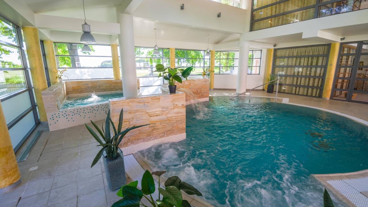 Toila Hotel | Saka Cliff Hotel & SPA