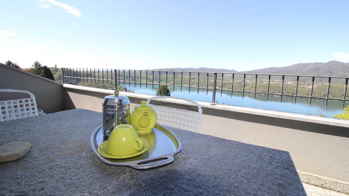 Vacciago House | Sale & Pepe Lake Orta view, lake view and relaxation to enjoy unforgettable moments