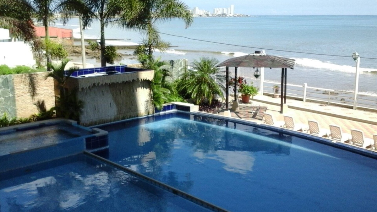 Salinas Condo | Salinas Beachfront & Ocean View Condo