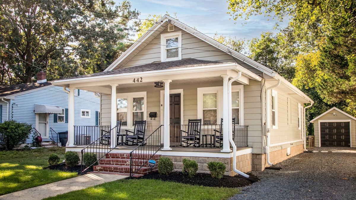 Salisbury House | Salisbury Hideaway