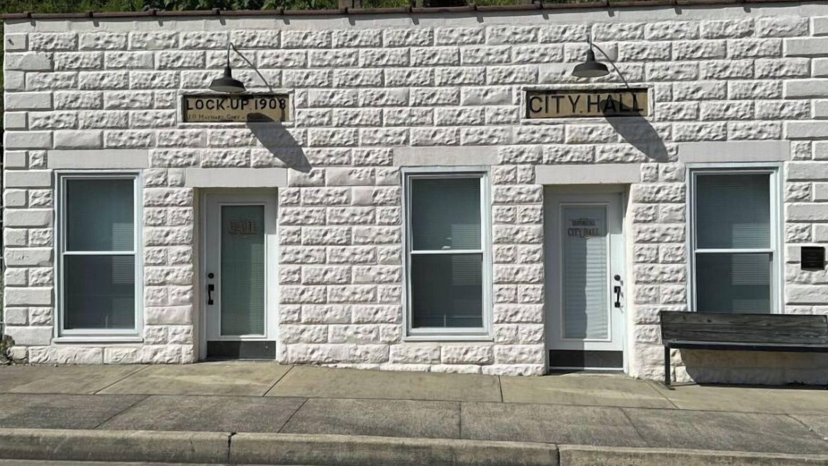 Sallisaw Apartment | Sallisaw's Strawberry Dumpling
