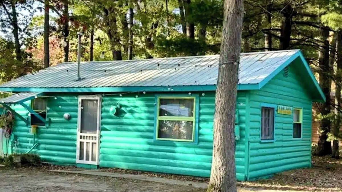 Brethren Cabin | Salmon Fishing Adventure Cabin here near the famous Tippy Dam.